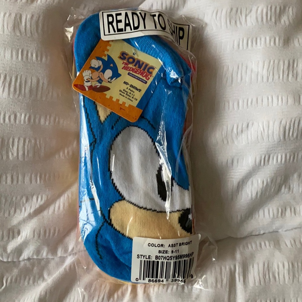 Sonic the Hedgehog socks